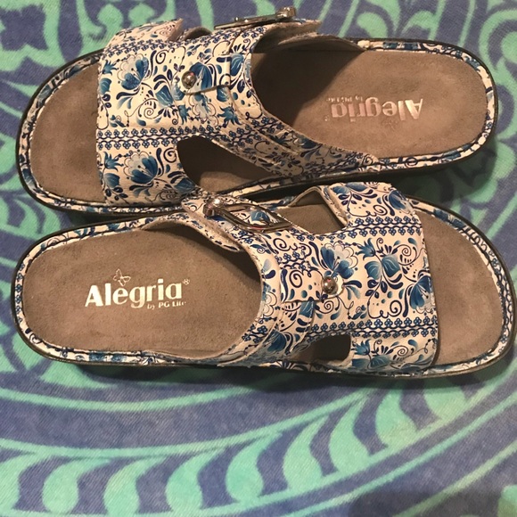 alegria sandals by pg lite